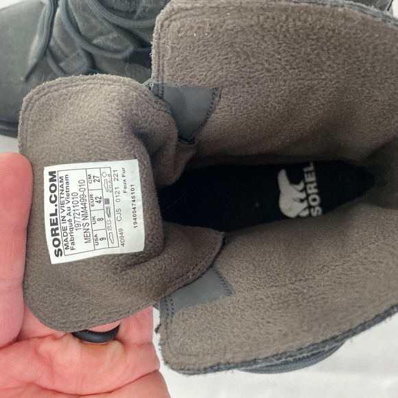 Men's SOREL Explorer Boot Sz 9 Black/Dark Gray - EUC - Picture 6 of 7